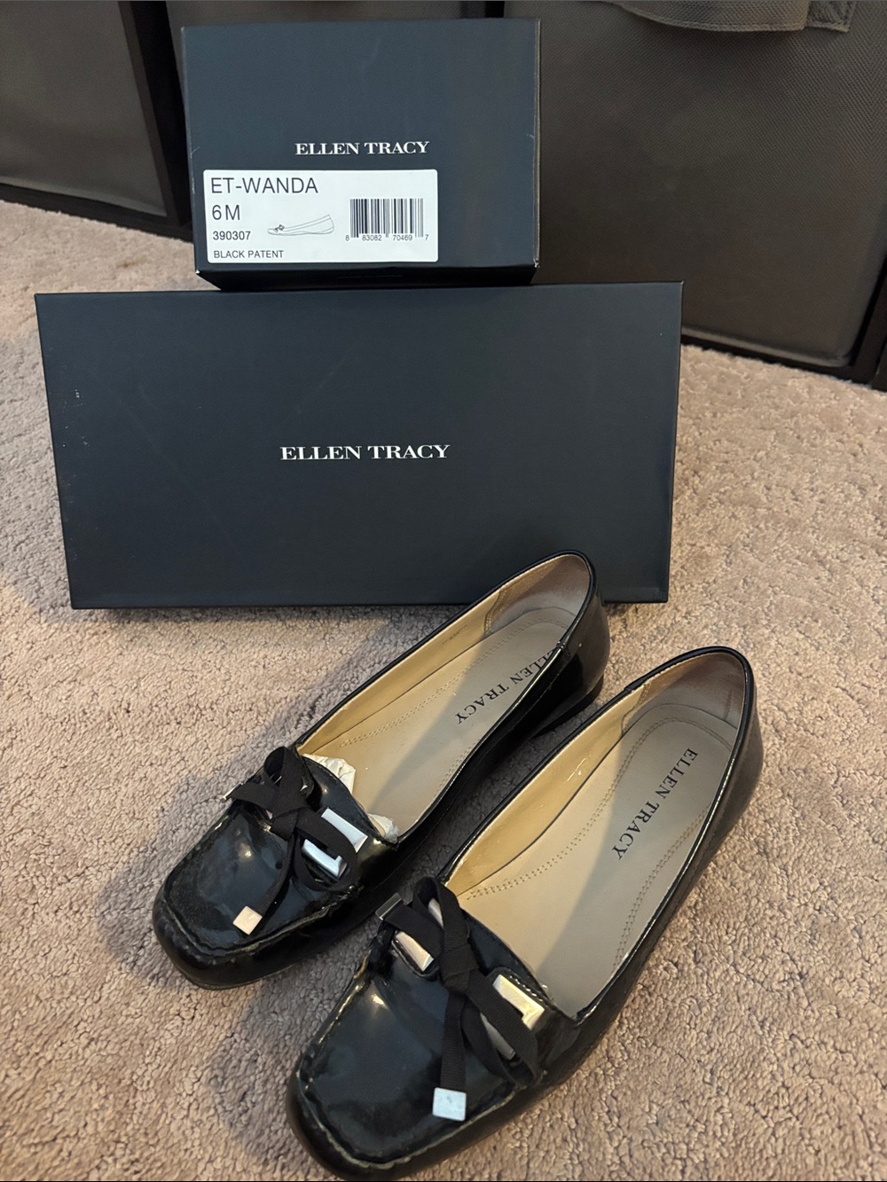 Ellen Tracy Black Patent Bow-Trim Loafers